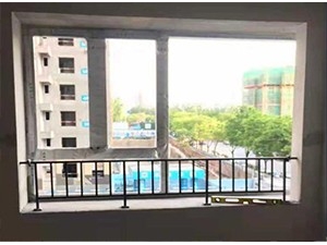 護窗欄桿